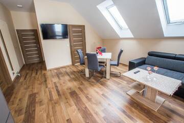 Фото номера Апартаменты с 2 спальнями Апарт-отели Karczma Skalna Apartamenty, Pokoje i Restauracja г. Милкув 3
