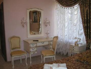 Фото номера Трехместный номер Отели типа «постель и завтрак» Hotel Restauracja Karkonosze г. Милкув 9